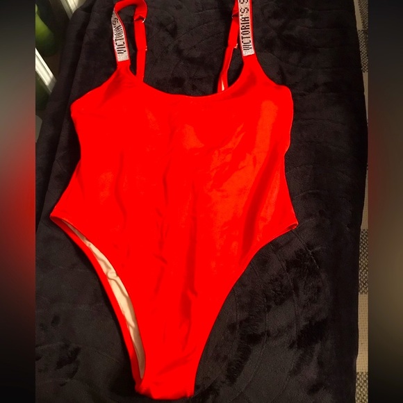 NWT Victoria’s Secret Red Shine Straps Swimsuit, S - Picture 4 of 5